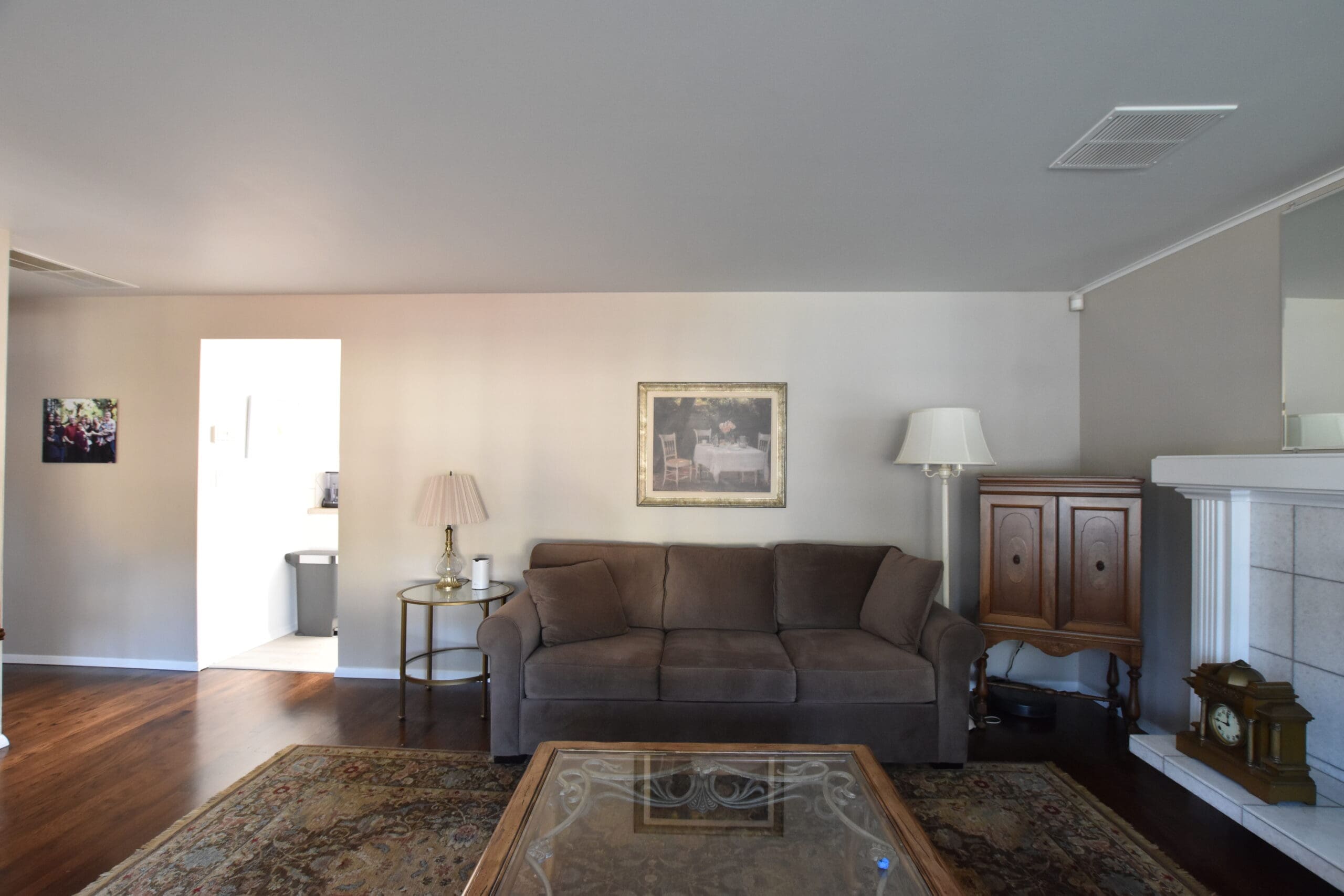 Before and after of a kitchen